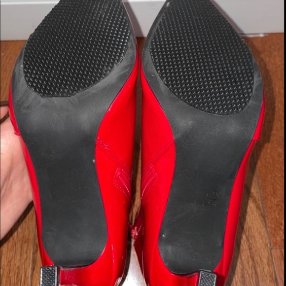 Red Faux Patent Leather Forever21 Heel Ankle Boots - Picture 5 of 6